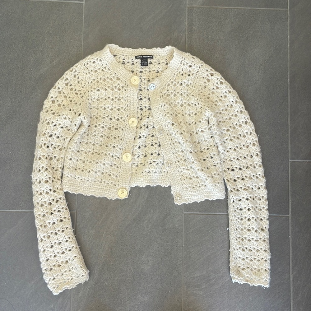 White wool knit cropped cardigan Club Monaco Medium Y2K